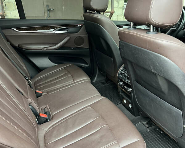 Синий БМВ Х5, объемом двигателя 2.98 л и пробегом 249 тыс. км за 18500 $, фото 39 на Automoto.ua