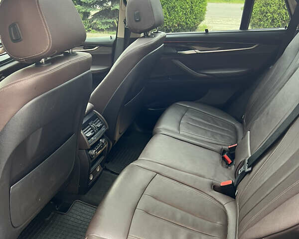 Синий БМВ Х5, объемом двигателя 2.98 л и пробегом 249 тыс. км за 18500 $, фото 51 на Automoto.ua