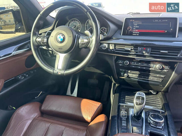 Синій БМВ Х5, об'ємом двигуна 2.99 л та пробігом 252 тис. км за 25500 $, фото 13 на Automoto.ua