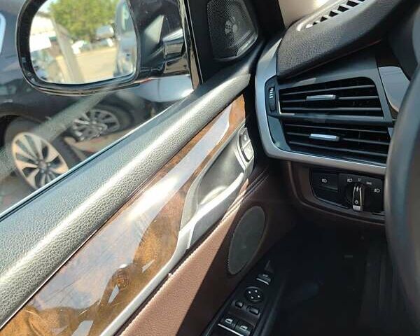 Синий БМВ Х5, объемом двигателя 3 л и пробегом 263 тыс. км за 23800 $, фото 53 на Automoto.ua