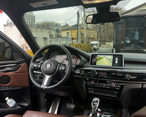 Синій БМВ Х5, об'ємом двигуна 2.98 л та пробігом 160 тис. км за 33000 $, фото 7 на Automoto.ua