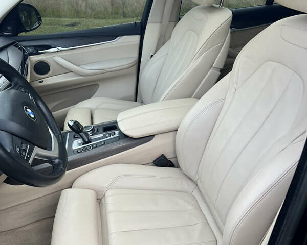 Синий БМВ Х5, объемом двигателя 2.99 л и пробегом 209 тыс. км за 25000 $, фото 31 на Automoto.ua