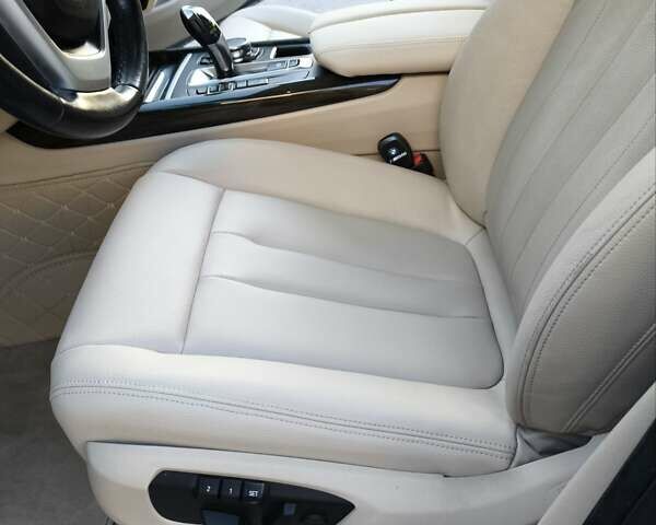 Синий БМВ Х5, объемом двигателя 3 л и пробегом 175 тыс. км за 23000 $, фото 29 на Automoto.ua