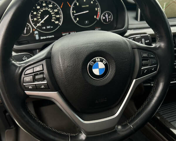 Синий БМВ Х5, объемом двигателя 3 л и пробегом 197 тыс. км за 32000 $, фото 26 на Automoto.ua