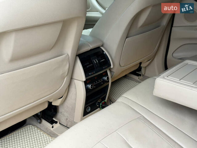 Синій БМВ Х5, об'ємом двигуна 2.98 л та пробігом 203 тис. км за 17500 $, фото 20 на Automoto.ua