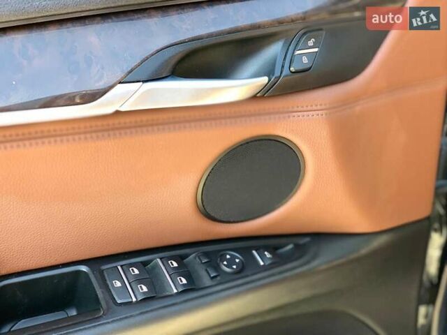 Синий БМВ Х5, объемом двигателя 3 л и пробегом 260 тыс. км за 27480 $, фото 16 на Automoto.ua