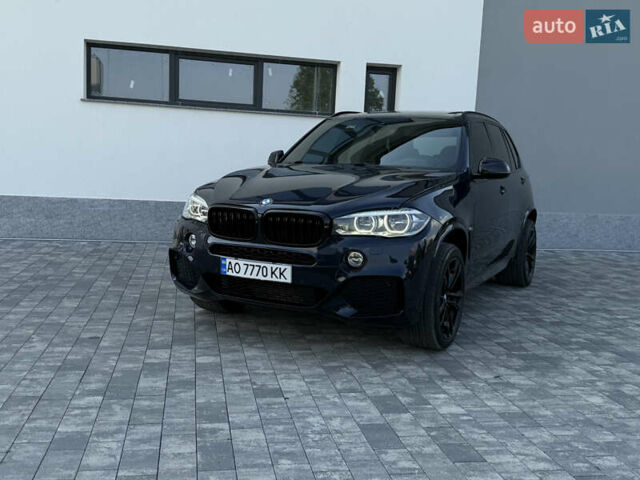 Синий БМВ Х5, объемом двигателя 2.99 л и пробегом 247 тыс. км за 35000 $, фото 2 на Automoto.ua