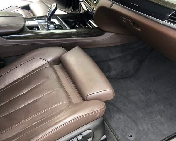 Синий БМВ Х5, объемом двигателя 2.99 л и пробегом 296 тыс. км за 25750 $, фото 22 на Automoto.ua
