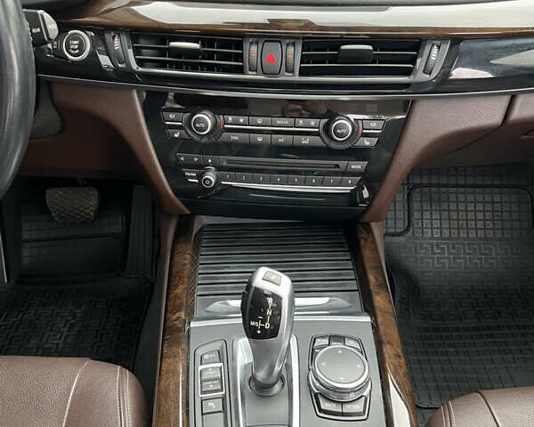 Синий БМВ Х5, объемом двигателя 2.98 л и пробегом 249 тыс. км за 18500 $, фото 32 на Automoto.ua