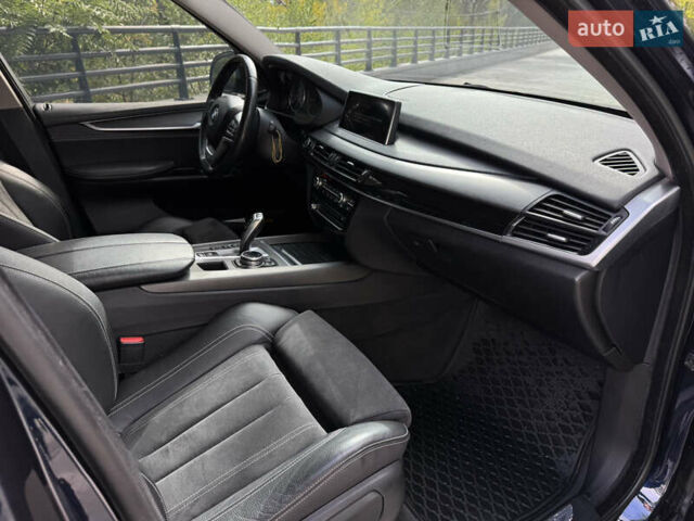 Синий БМВ Х5, объемом двигателя 2.99 л и пробегом 206 тыс. км за 24400 $, фото 15 на Automoto.ua