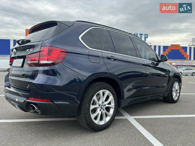Синий БМВ Х5, объемом двигателя 3 л и пробегом 197 тыс. км за 32000 $, фото 5 на Automoto.ua