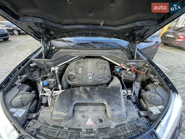 Синий БМВ Х5, объемом двигателя 2.99 л и пробегом 258 тыс. км за 21000 $, фото 13 на Automoto.ua