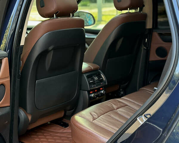 Синий БМВ Х5, объемом двигателя 3 л и пробегом 175 тыс. км за 22500 $, фото 8 на Automoto.ua
