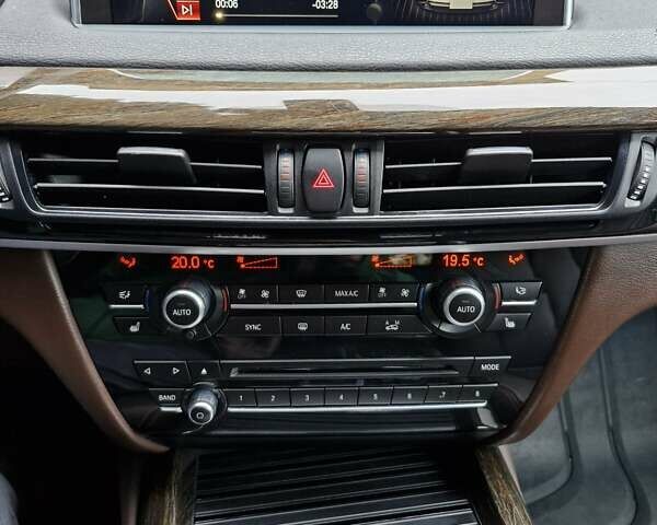 Синий БМВ Х5, объемом двигателя 2.98 л и пробегом 170 тыс. км за 25500 $, фото 62 на Automoto.ua