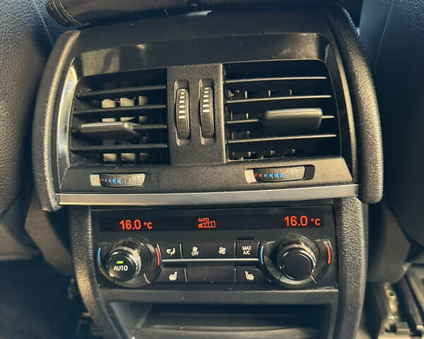 Синий БМВ Х5, объемом двигателя 2.98 л и пробегом 162 тыс. км за 30000 $, фото 13 на Automoto.ua