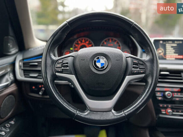 Синий БМВ Х5, объемом двигателя 2.99 л и пробегом 162 тыс. км за 28750 $, фото 12 на Automoto.ua