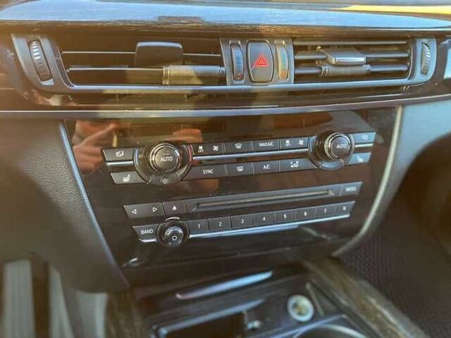 Синій БМВ Х5, об'ємом двигуна 3 л та пробігом 125 тис. км за 22000 $, фото 15 на Automoto.ua