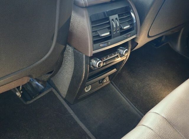 Синій БМВ Х5, об'ємом двигуна 3 л та пробігом 348 тис. км за 25500 $, фото 16 на Automoto.ua