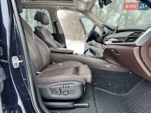 Синий БМВ Х5, объемом двигателя 3 л и пробегом 164 тыс. км за 27700 $, фото 55 на Automoto.ua