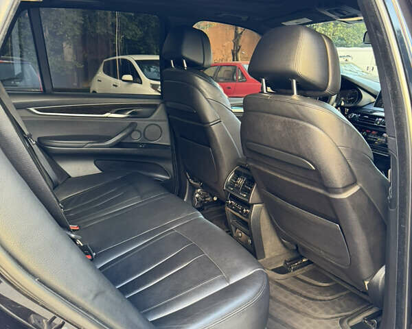 Синий БМВ Х5, объемом двигателя 2.98 л и пробегом 162 тыс. км за 30000 $, фото 12 на Automoto.ua