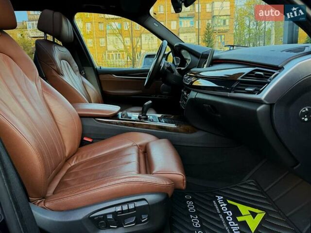 Синій БМВ Х5, об'ємом двигуна 2.99 л та пробігом 170 тис. км за 38499 $, фото 34 на Automoto.ua