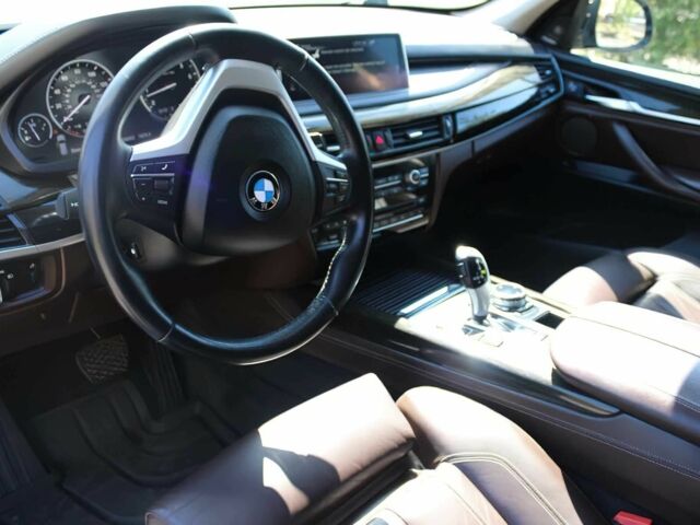 Синій БМВ Х5, об'ємом двигуна 3 л та пробігом 73 тис. км за 4000 $, фото 6 на Automoto.ua