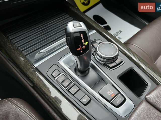 Синий БМВ Х5, объемом двигателя 2.99 л и пробегом 162 тыс. км за 28750 $, фото 22 на Automoto.ua