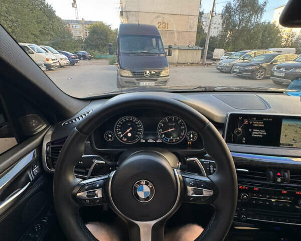 Синий БМВ Х5, объемом двигателя 2.98 л и пробегом 162 тыс. км за 30000 $, фото 18 на Automoto.ua