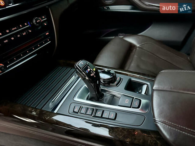 Синій БМВ Х5, об'ємом двигуна 4.4 л та пробігом 143 тис. км за 33999 $, фото 28 на Automoto.ua