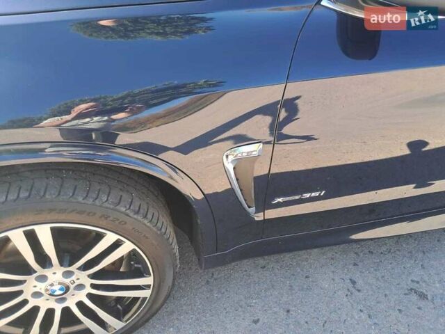 Синій БМВ Х5, об'ємом двигуна 2.98 л та пробігом 116 тис. км за 32000 $, фото 5 на Automoto.ua