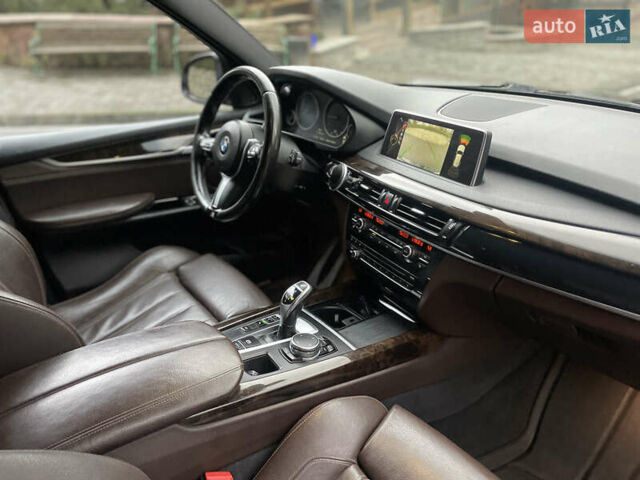 Синій БМВ Х5, об'ємом двигуна 2 л та пробігом 267 тис. км за 27500 $, фото 1 на Automoto.ua