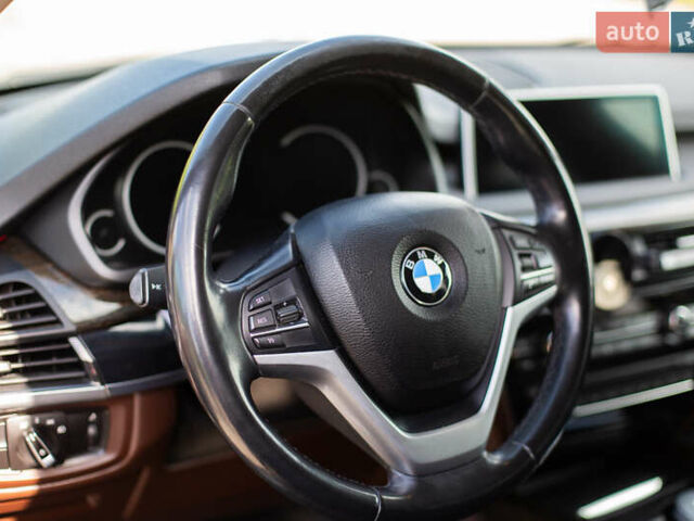 БМВ Х5 2015 в Тернополе на Automoto.ua Синий БМВ Х5, объемом двигателя 2.99 л и пробегом 280 тыс. км за 27000 $, фото 26 на Automoto.ua