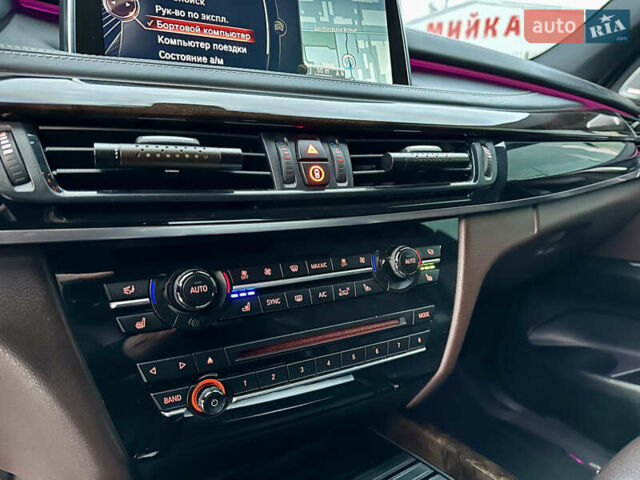 Синій БМВ Х5, об'ємом двигуна 4.4 л та пробігом 143 тис. км за 33999 $, фото 26 на Automoto.ua