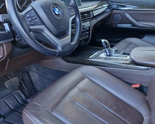 Синий БМВ Х5, объемом двигателя 2.98 л и пробегом 170 тыс. км за 25500 $, фото 25 на Automoto.ua