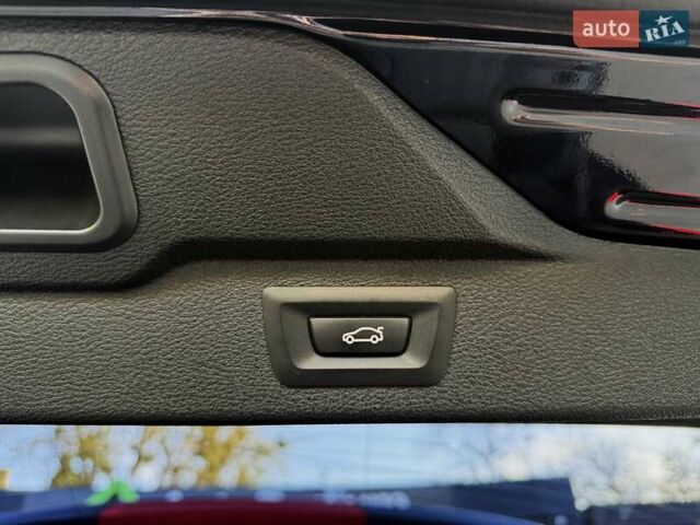 Синій БМВ Х5, об'ємом двигуна 2.99 л та пробігом 170 тис. км за 38499 $, фото 21 на Automoto.ua