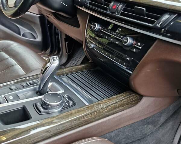 Синий БМВ Х5, объемом двигателя 2.98 л и пробегом 170 тыс. км за 25500 $, фото 55 на Automoto.ua