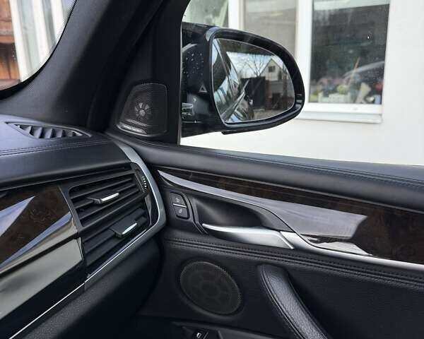 Синий БМВ Х5, объемом двигателя 2.99 л и пробегом 184 тыс. км за 27500 $, фото 14 на Automoto.ua