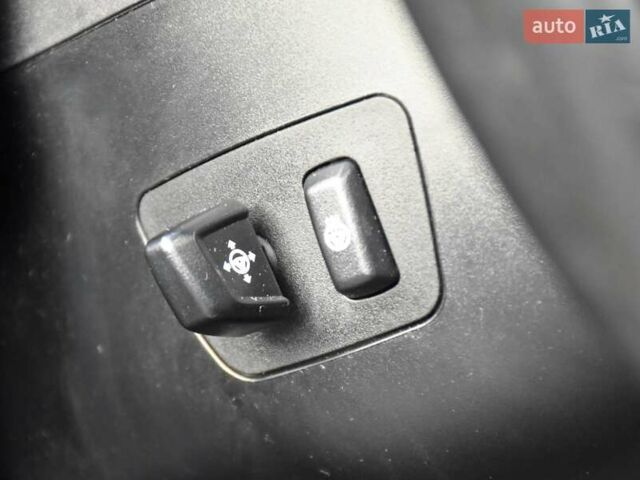 Синій БМВ Х5, об'ємом двигуна 2 л та пробігом 188 тис. км за 29900 $, фото 40 на Automoto.ua