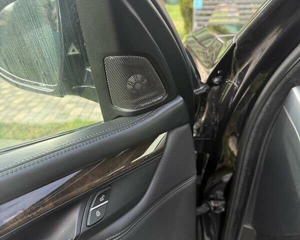 Синий БМВ Х5, объемом двигателя 2.99 л и пробегом 184 тыс. км за 27500 $, фото 10 на Automoto.ua