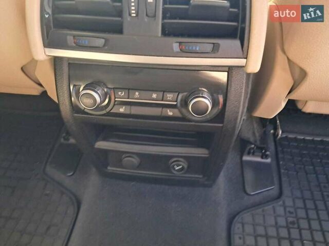 Синій БМВ Х5, об'ємом двигуна 2.98 л та пробігом 116 тис. км за 32000 $, фото 16 на Automoto.ua