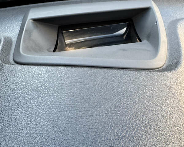 Синий БМВ Х5, объемом двигателя 2.98 л и пробегом 162 тыс. км за 30000 $, фото 20 на Automoto.ua