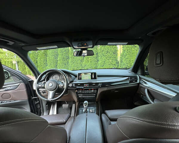 Синий БМВ Х5, объемом двигателя 2.98 л и пробегом 201 тыс. км за 27777 $, фото 20 на Automoto.ua