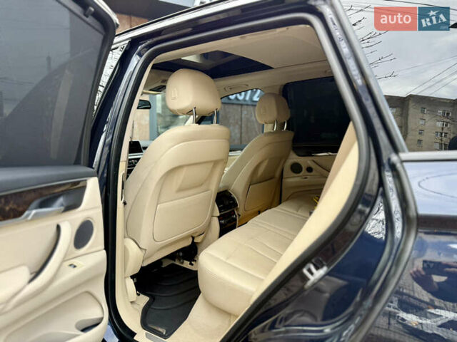 Синій БМВ Х5, об'ємом двигуна 2.99 л та пробігом 160 тис. км за 28500 $, фото 23 на Automoto.ua