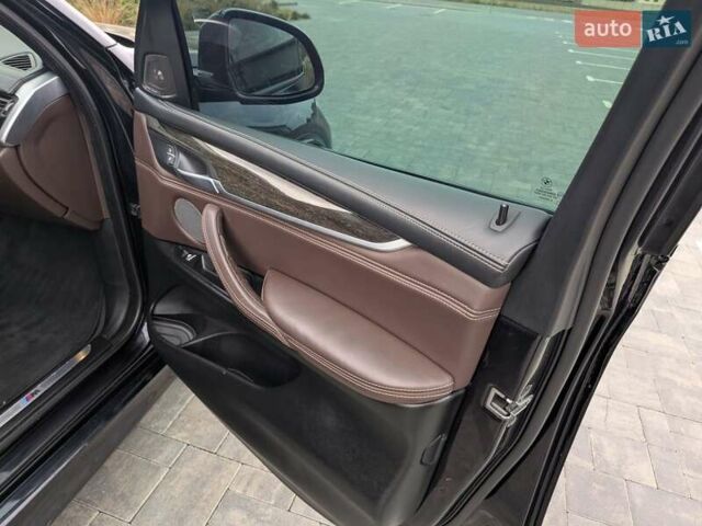 Синий БМВ Х5, объемом двигателя 2.99 л и пробегом 290 тыс. км за 30950 $, фото 11 на Automoto.ua