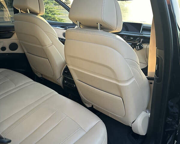 Синий БМВ Х5, объемом двигателя 2 л и пробегом 80 тыс. км за 35500 $, фото 22 на Automoto.ua