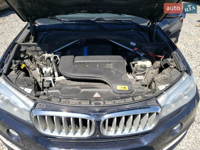 Синій БМВ Х5, об'ємом двигуна 0 л та пробігом 208 тис. км за 20100 $, фото 11 на Automoto.ua