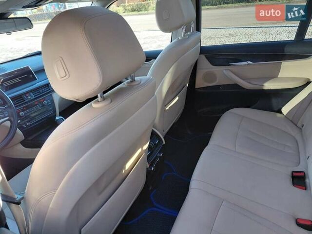 Синій БМВ Х5, об'ємом двигуна 2.98 л та пробігом 260 тис. км за 26600 $, фото 51 на Automoto.ua