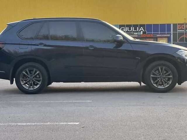 Синий БМВ Х5, объемом двигателя 2 л и пробегом 110 тыс. км за 20000 $, фото 8 на Automoto.ua