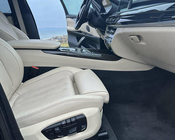 Синий БМВ Х5, объемом двигателя 2 л и пробегом 80 тыс. км за 35500 $, фото 13 на Automoto.ua