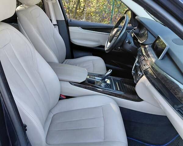 Синій БМВ Х5, об'ємом двигуна 2.98 л та пробігом 260 тис. км за 26600 $, фото 41 на Automoto.ua